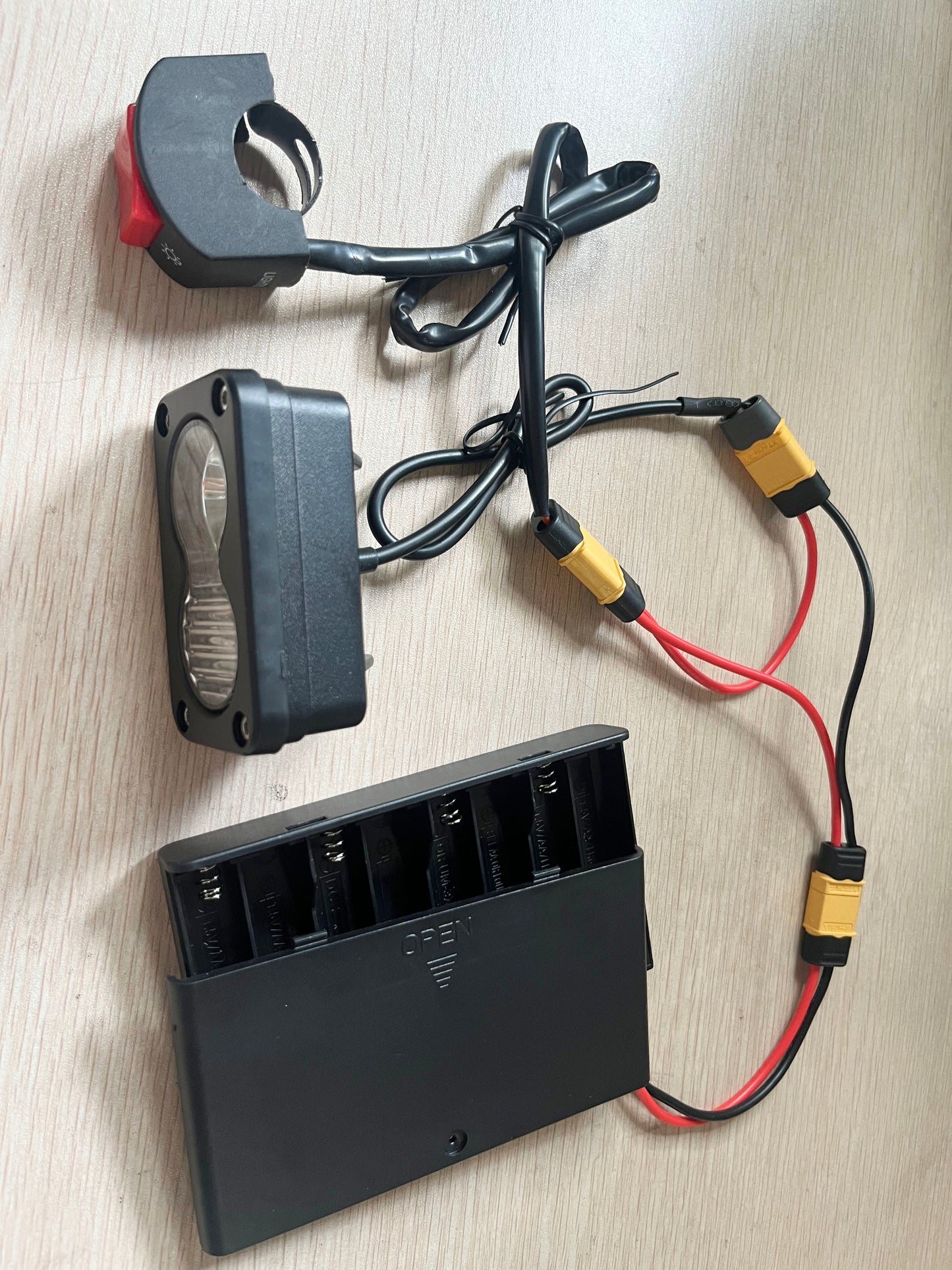 baha battery powered light with switch